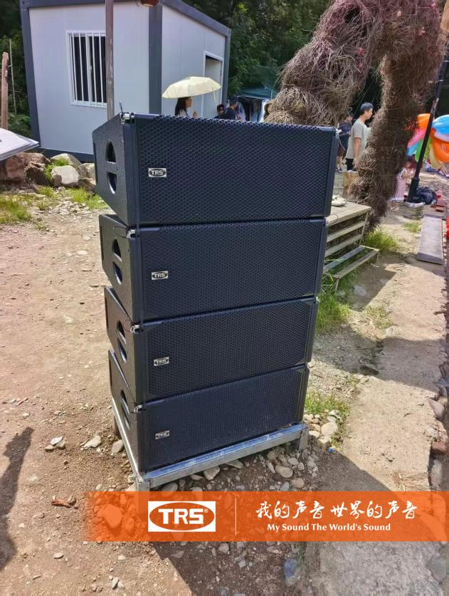 Line Array Audio Systems 02