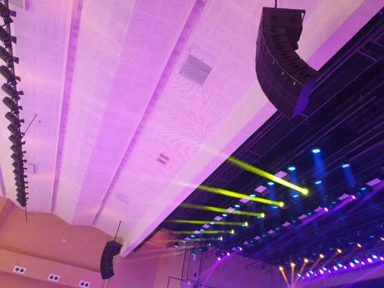 GL-208 dual 8-inch line array stationed in Aksu Education College, providing high-quality sound reinforcement effects